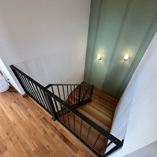 metal fabrication- vertical metal railing -2-orth fabrication
